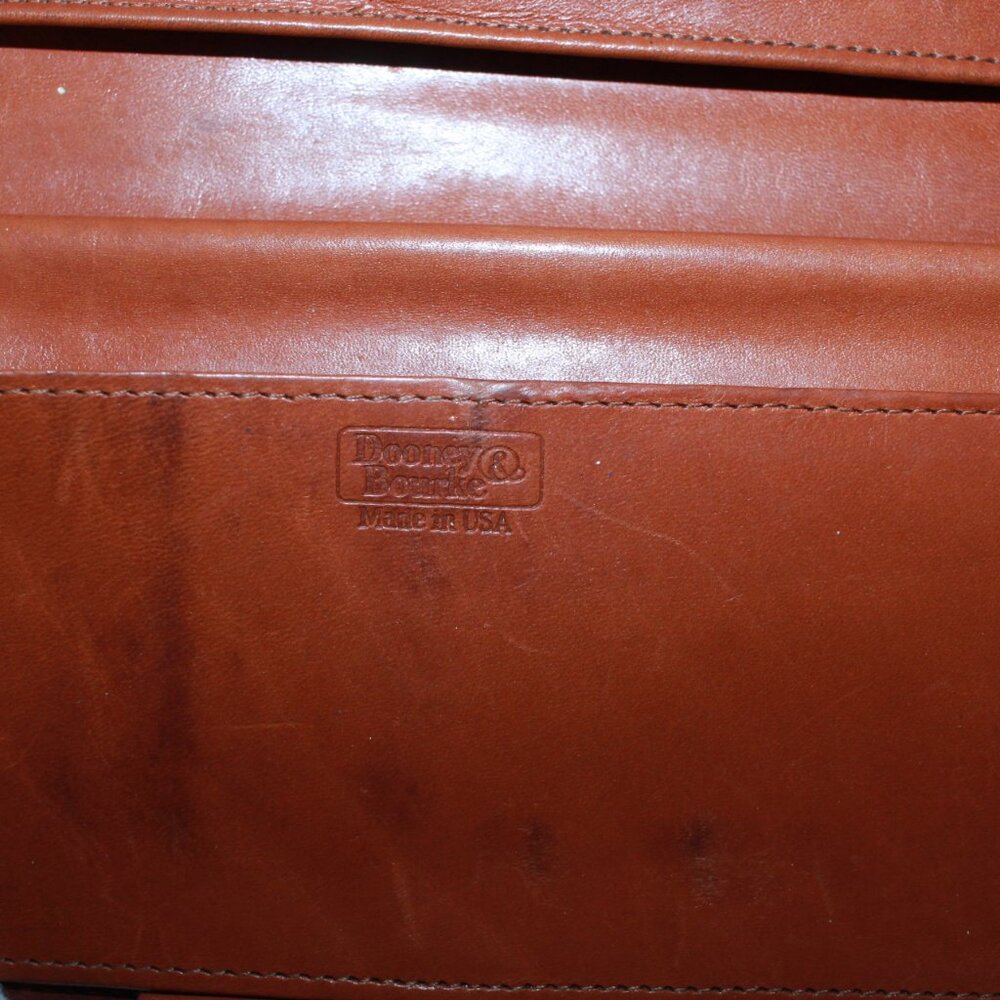 Dooney & Bourke Black & British Tan Vintage IVY Wallet Checkbook W Coinpurse - Picture 6 of 11
